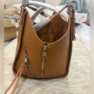 Women's Tan Leather Hobo Bag with Zip Accents